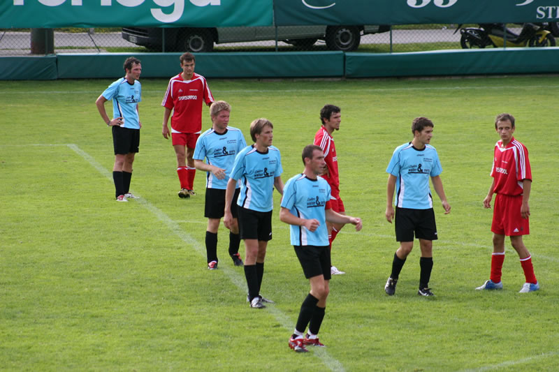 gal/Stadtturnier2007 - Spiel um Platz3 gegen Ahrntal/2007-08-12 SVR gg. SSV Ahrntal beim Stadtrurnier 146.jpg